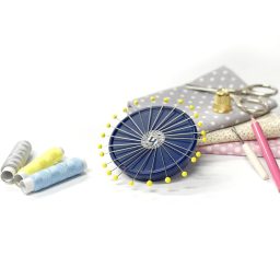 Hemline Magnetic Pin Holder/Cushion